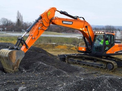 Аренда Экскаватор гусеничный DOOSAN 225 LCA