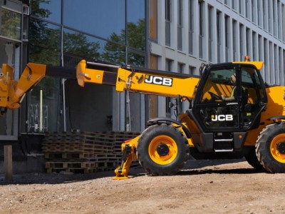 Аренда Телескопический погрузчик JCB LOADALL 540-140