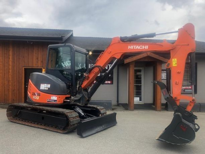 Аренда Мини-экскаватор HITACHI ZX40
