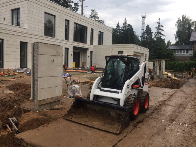 Аренда Мини-погрузчик BOBCAT S175 (S530) Аренда Мини-погрузчик BOBCAT S175 (S530)